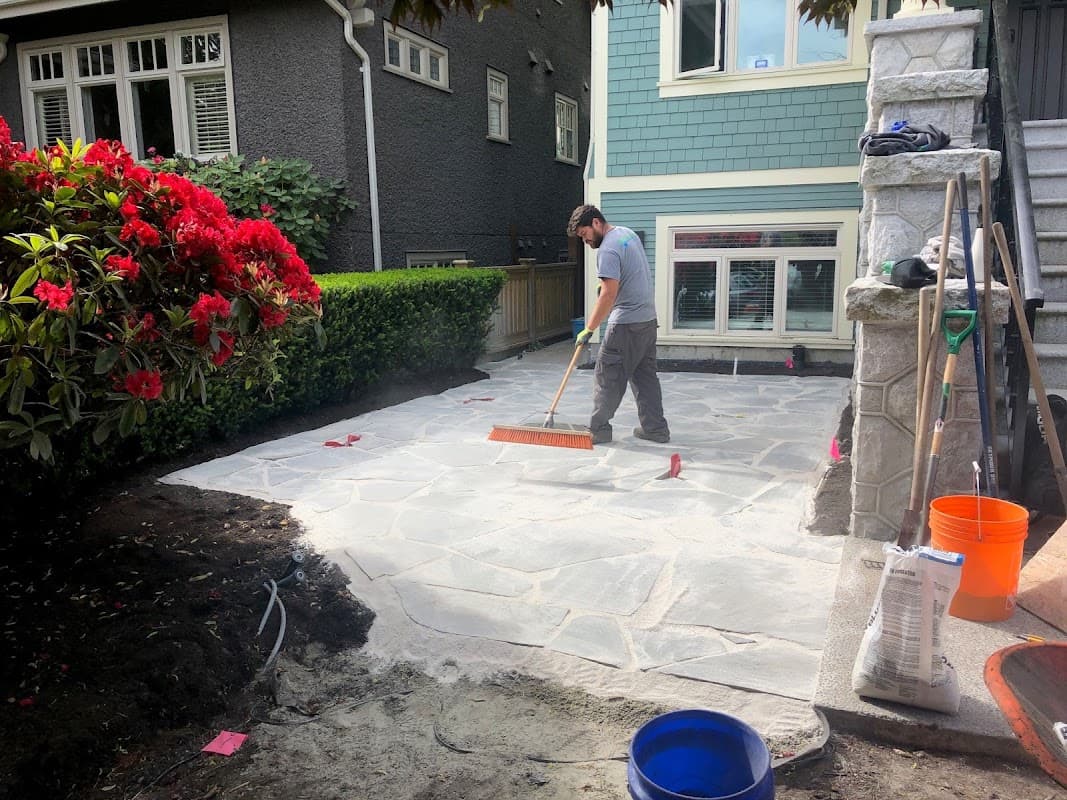 2Elements Landscaping Ltd.