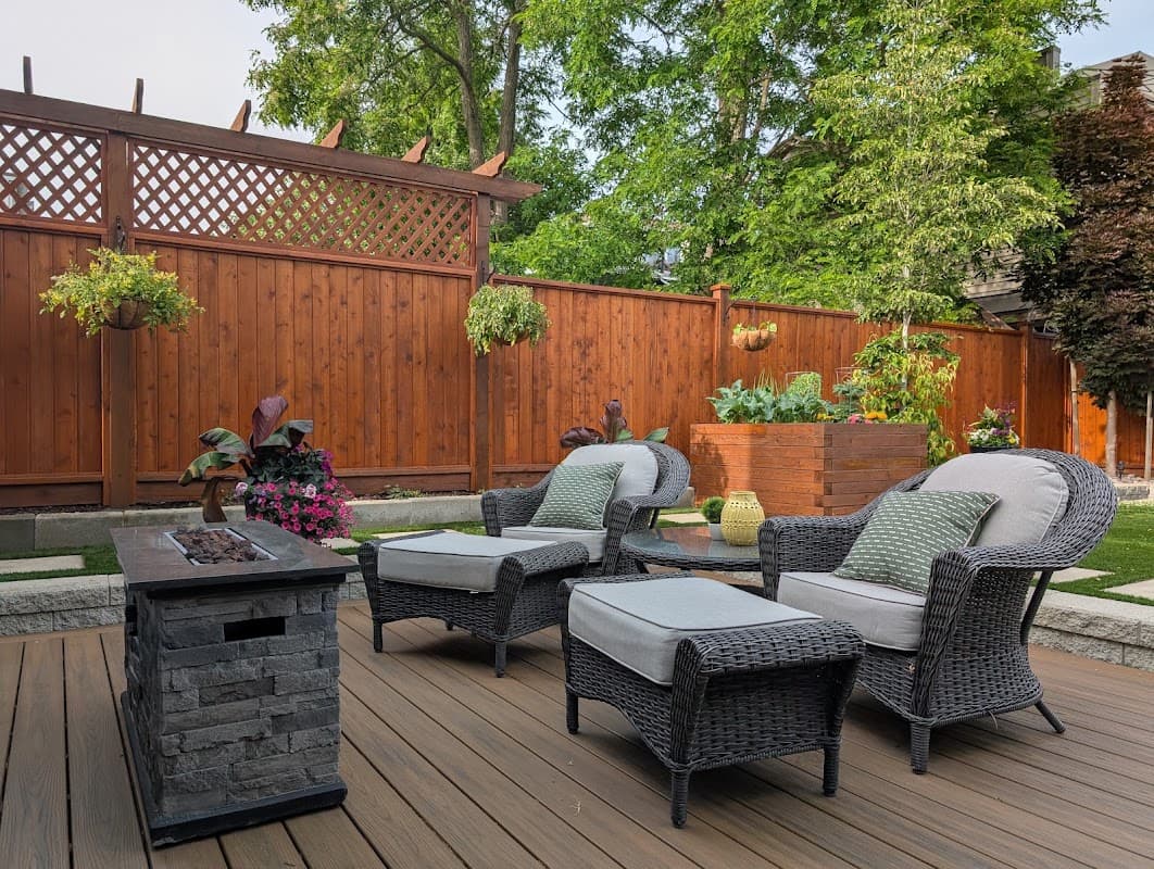 5 STAR Fence + Stain photo 2