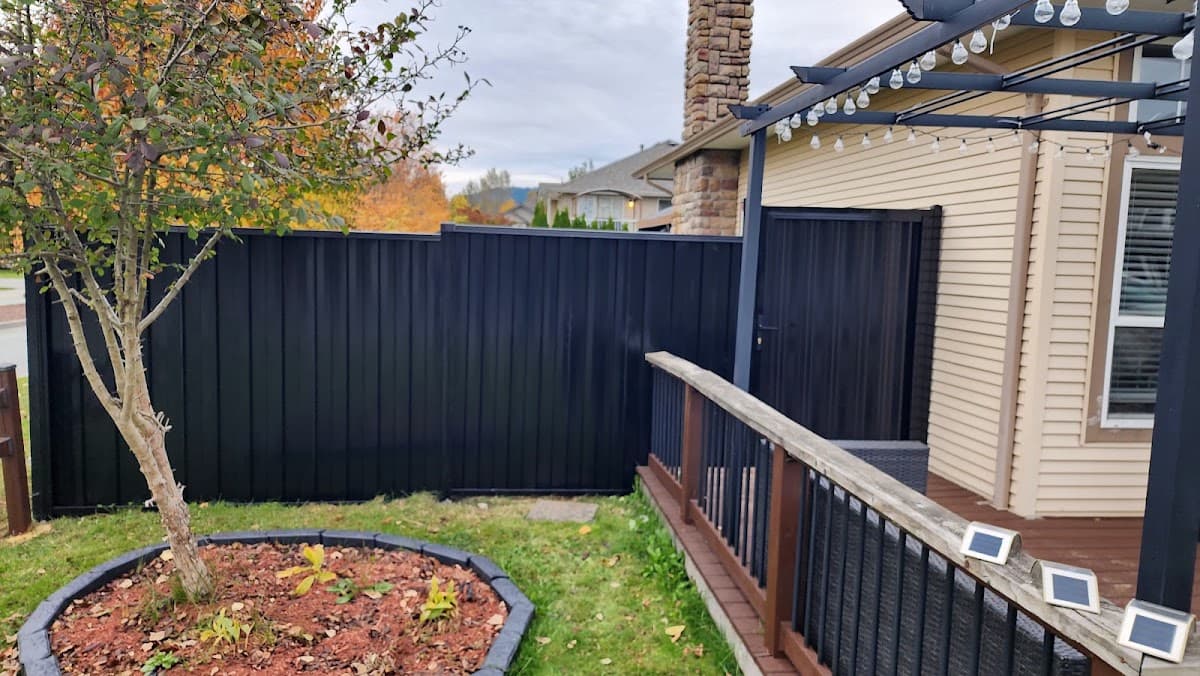 APNA Fencing and Landscaping