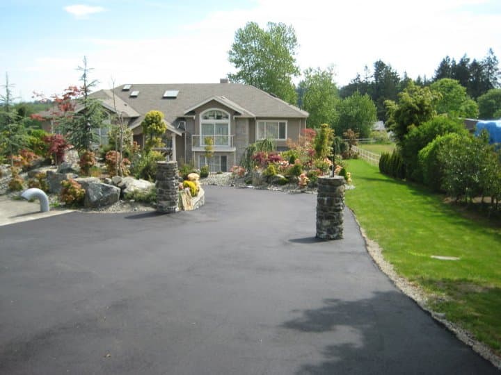 Arrowhead Paving photo 2