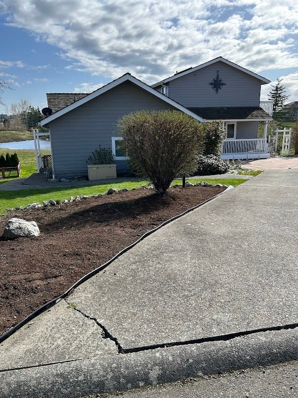 Borderview Lawn Care photo 2