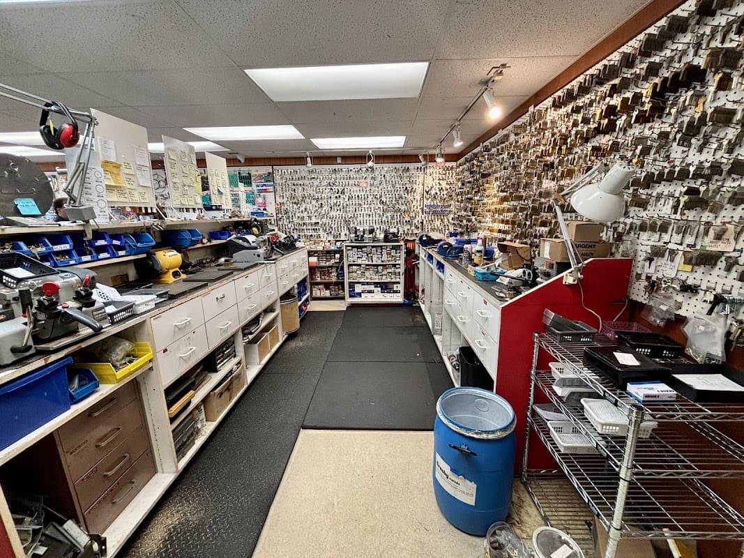 Broadway Locksmith Ltd photo 3
