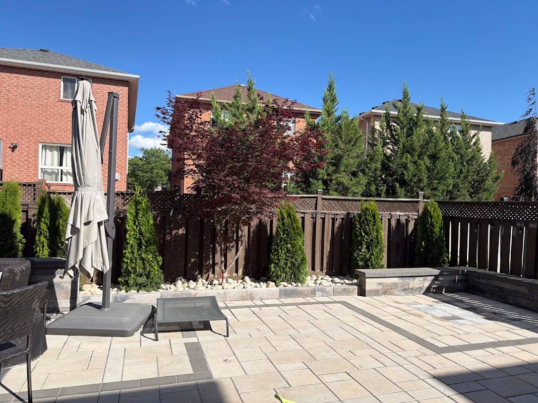Bustle & Bloom Landscape Services Ltd. photo 2