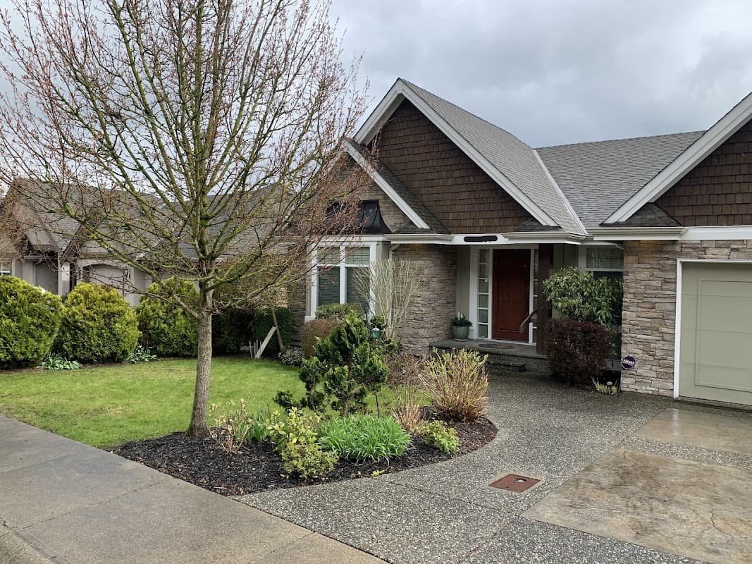 Cascade Lawn & Garden Services project photo