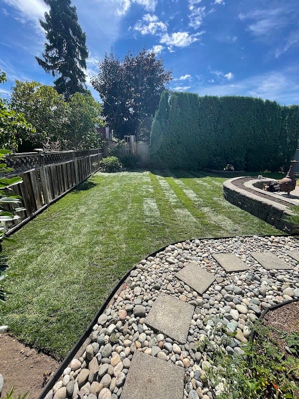 Clover Landscape project photo