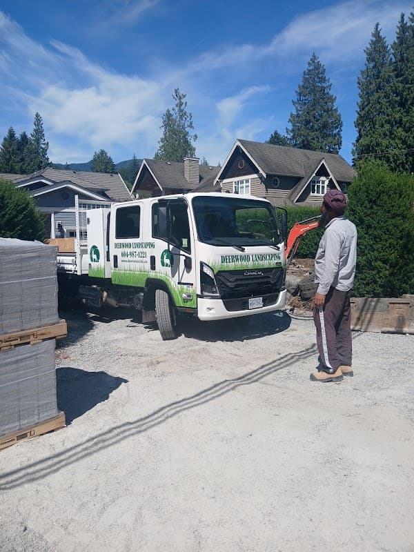 Deerwood Landscaping Ltd