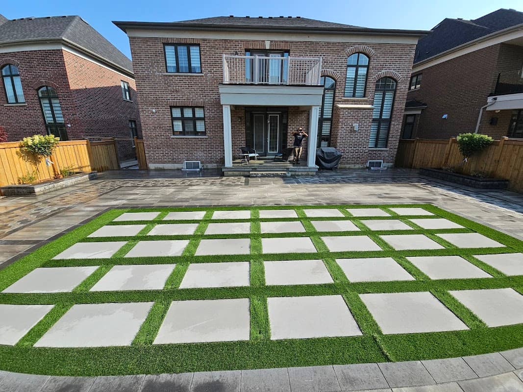 Emerald Landscaping and Construction