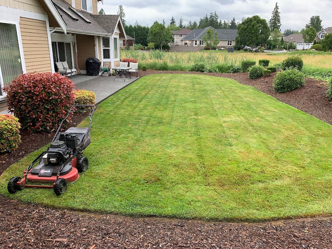 Evergreen Coast Lawn Care photo 2