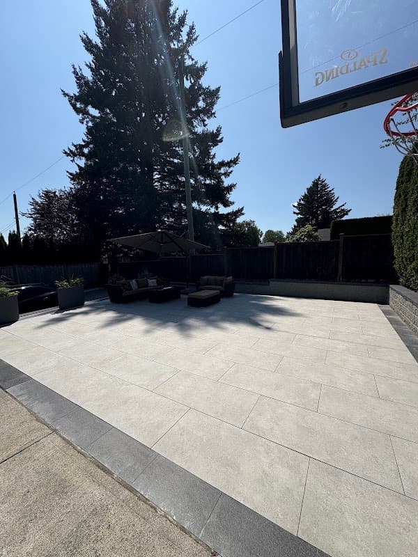 GuestaFlores Hardscape