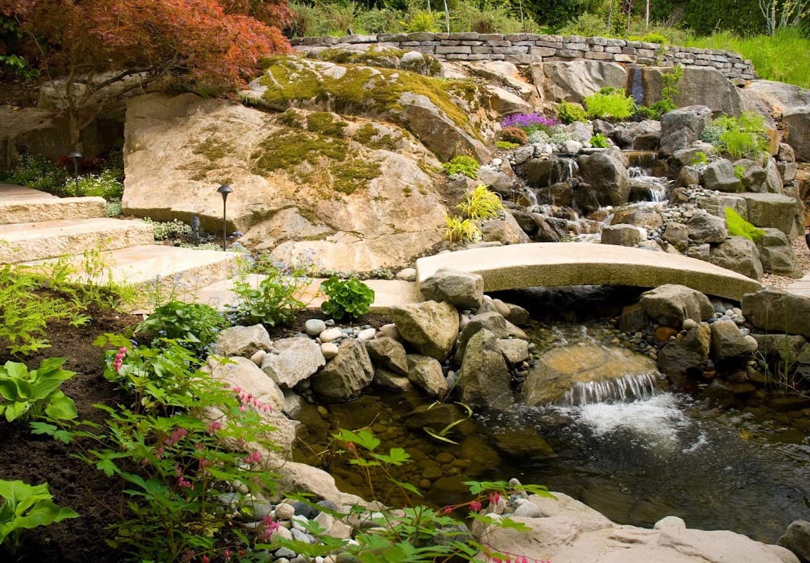 Houston Landscapes Ltd