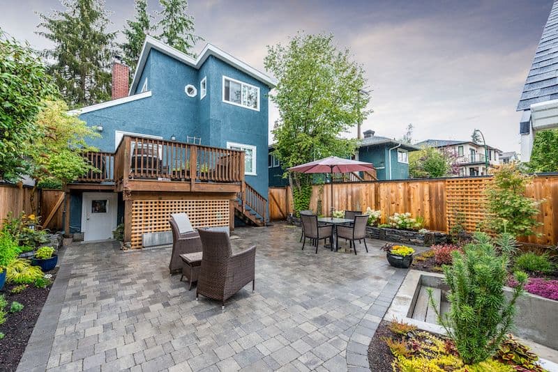 Indoor Outdoor Guy Renovations Inc photo 3