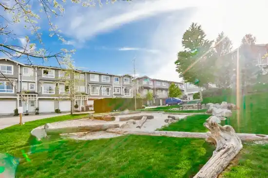Kaleden Townhomes photo 4