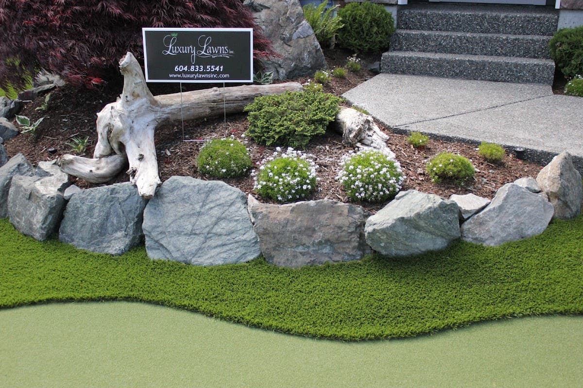 Luxury Lawns Synthetic Grass