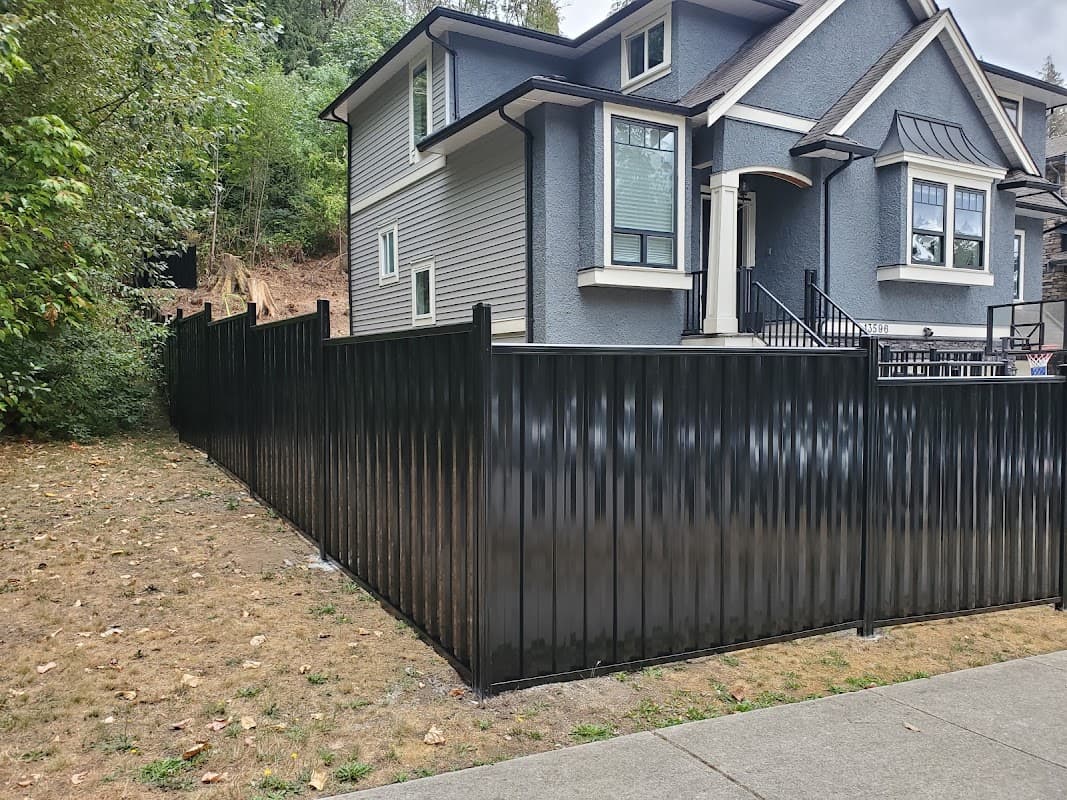 Metropolitan Fence and Gate Ltd. photo 2