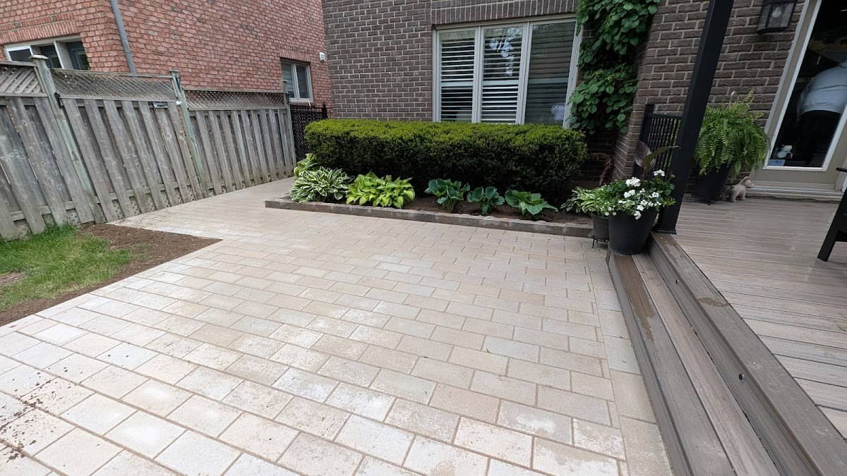 Modern Landscape and Design photo 3