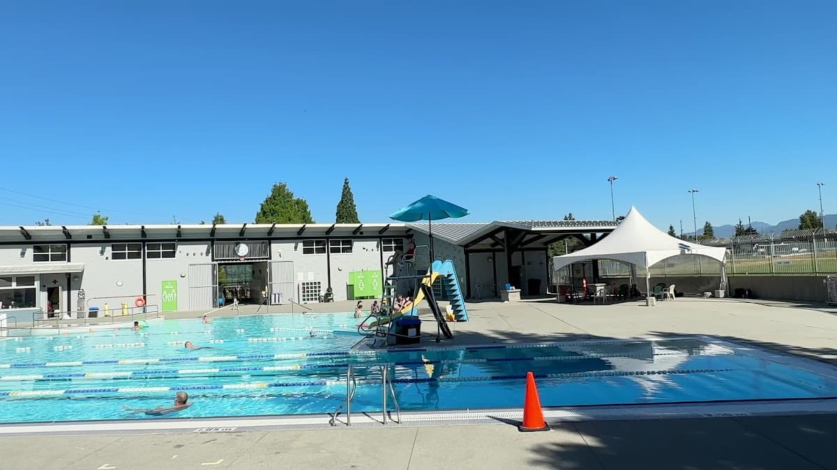 Moody Park Outdoor Pool photo 3