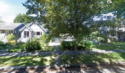 Mowology Lawns & Landscapes