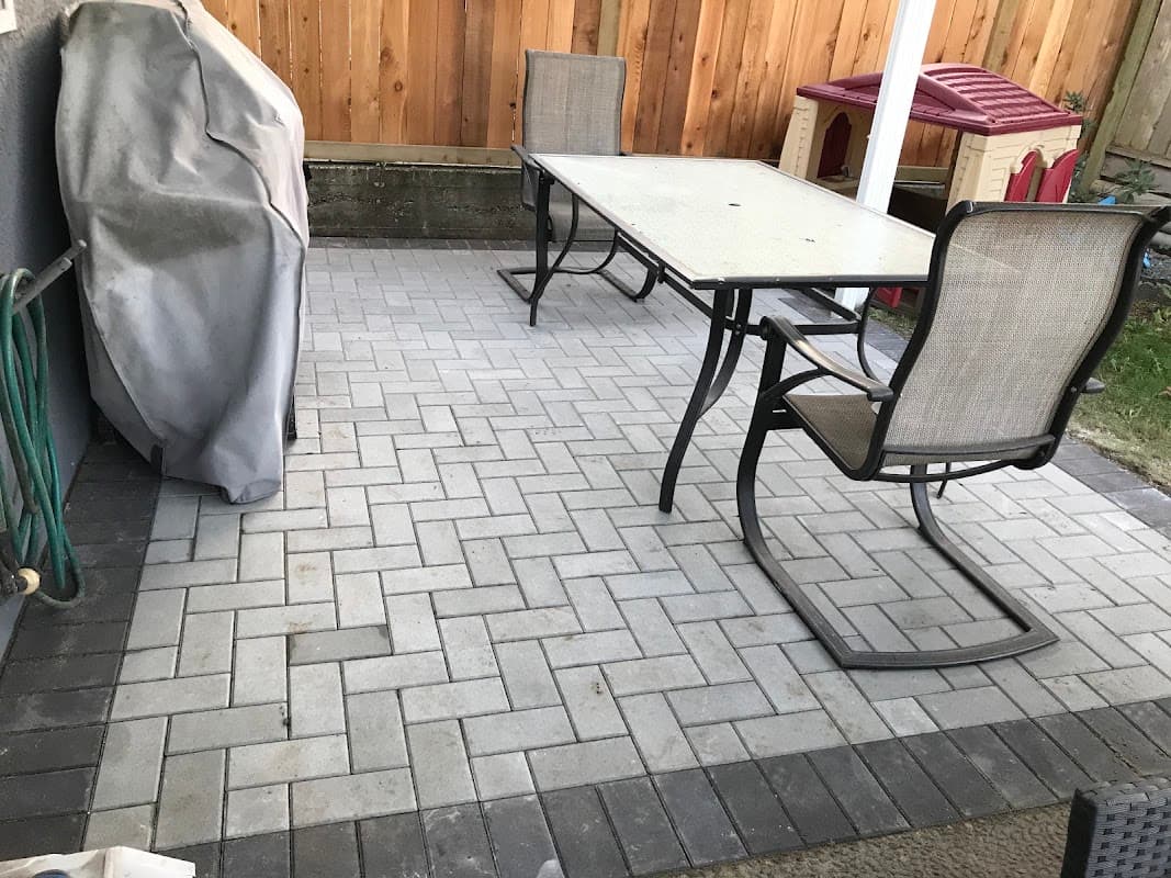 New View Landscaping Ltd photo 3