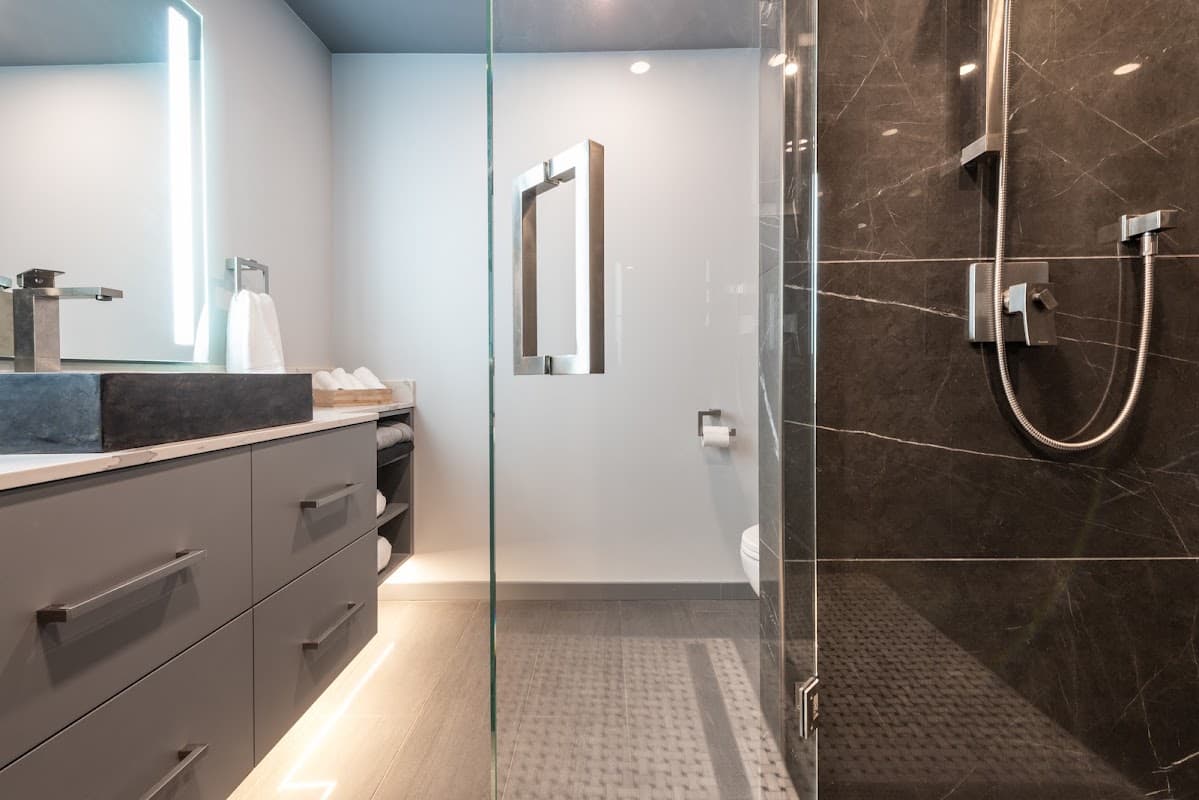 Pacific Living Contracting photo 2