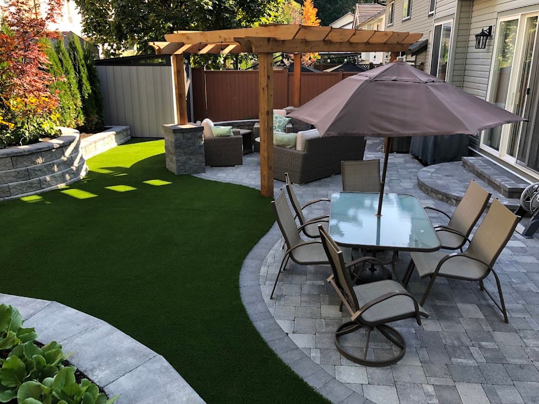 Para Space Landscaping Inc photo 3