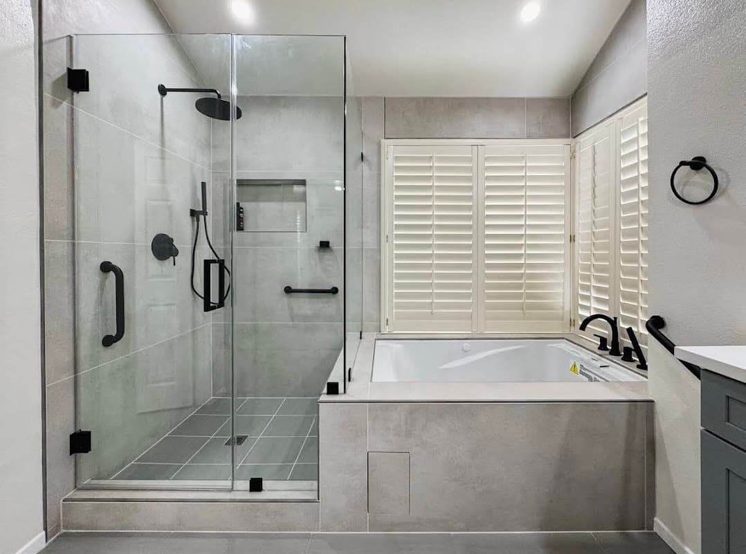 ReLux Construction (Residential & Commercial) photo 3