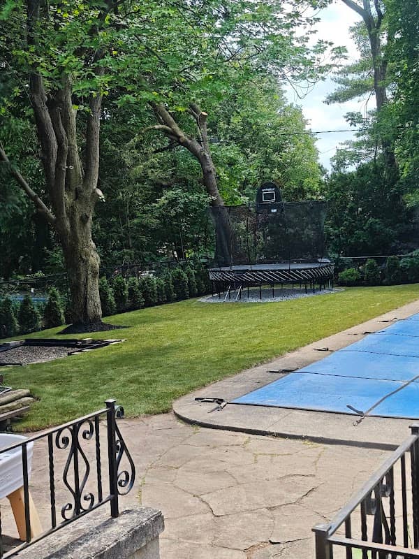 Runsview Landscaping photo 2