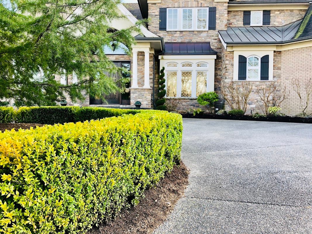 Sea Breeze Landscaping Ltd photo 4