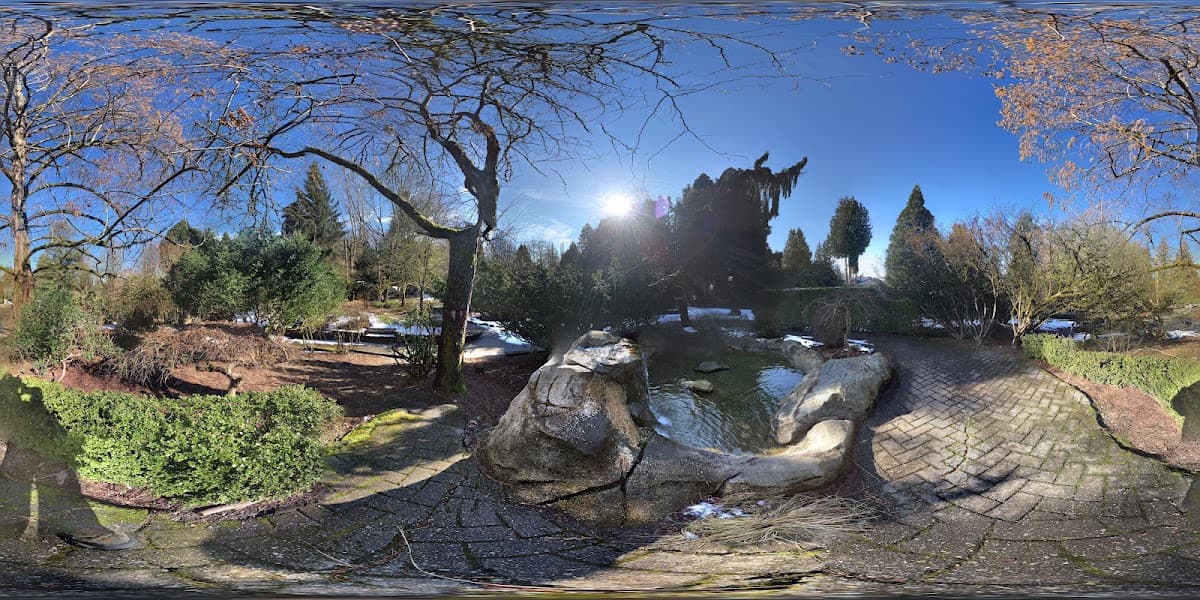 Sendall Gardens photo 4
