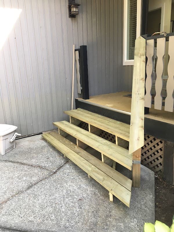 South Surrey Handyman photo 4