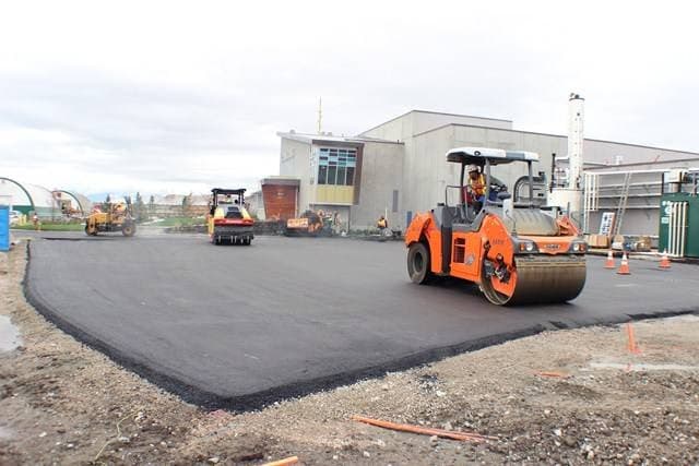 Superior Asphalt Paving Ltd photo 4