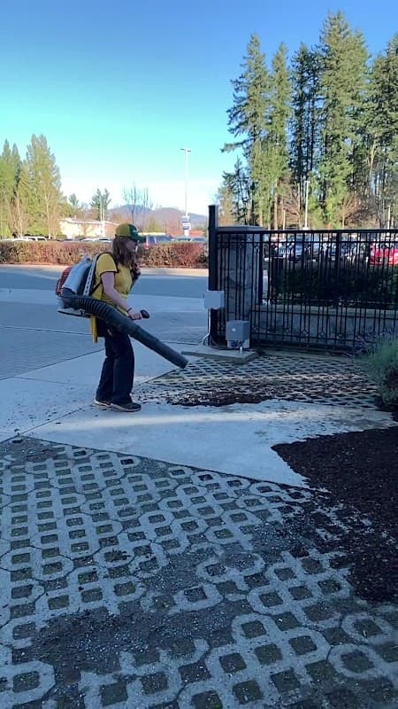 The Grounds Guys of Abbotsford photo 3