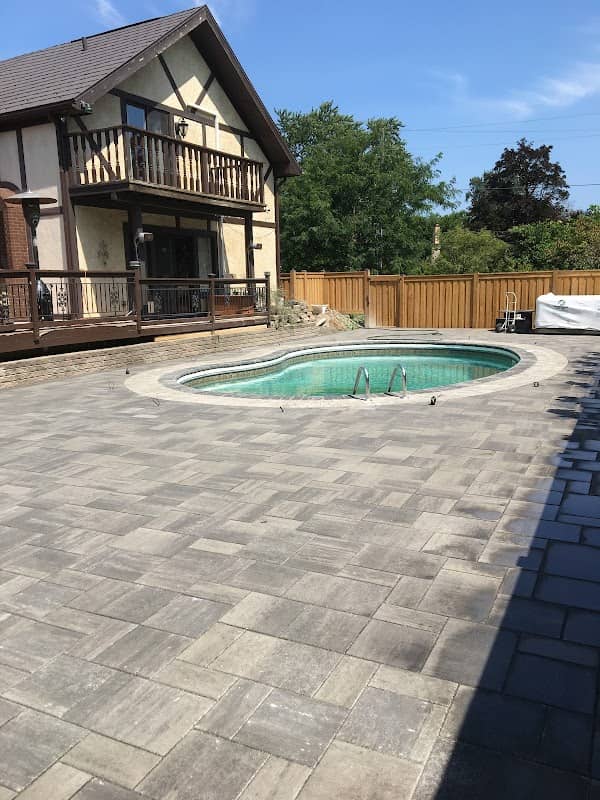 V & F Landscape Ltd photo 3