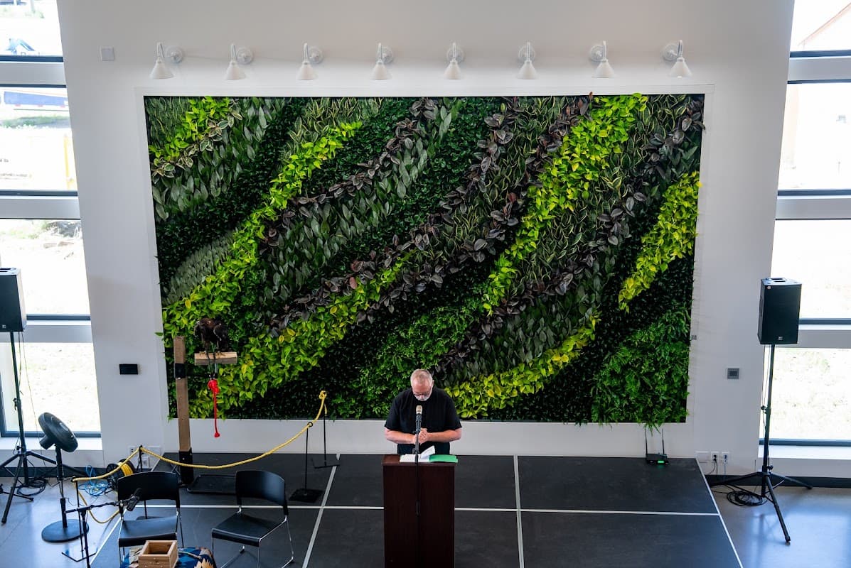 Vertical Oxygen living walls