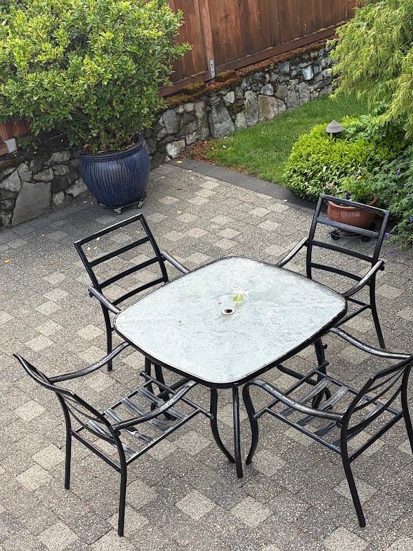 Vic Vibrant Landscaping LTD. photo 4
