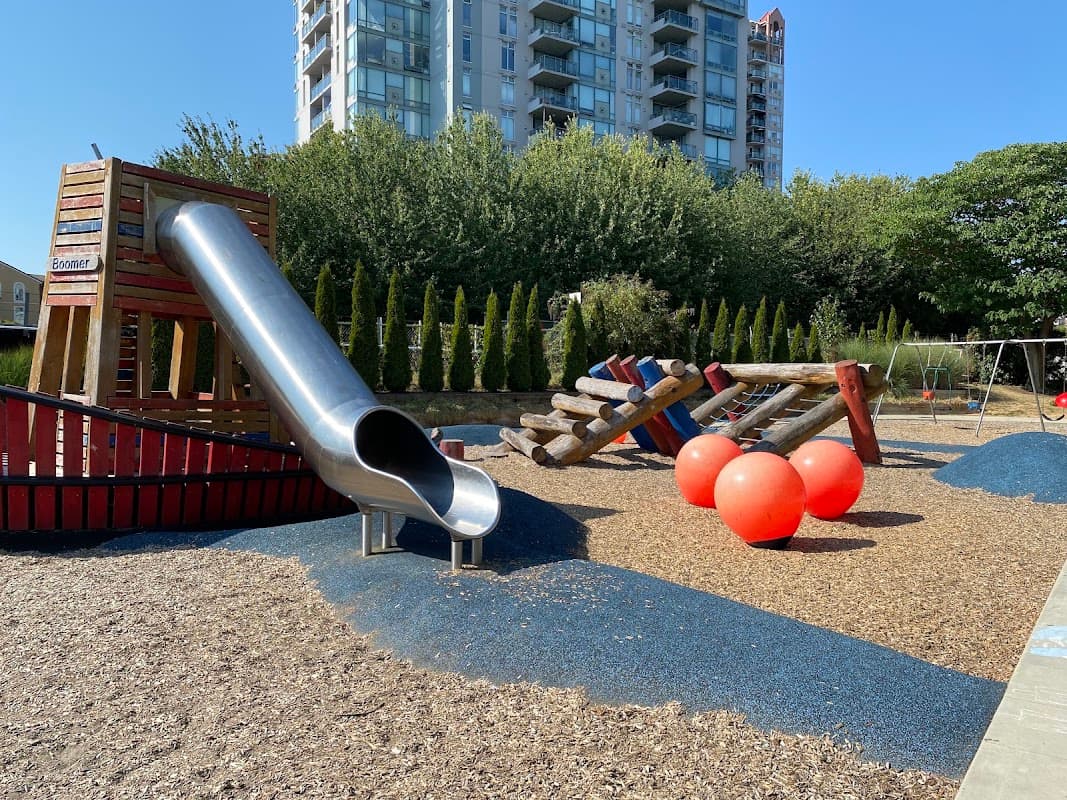 Waterfront Esplanade Park photo 4