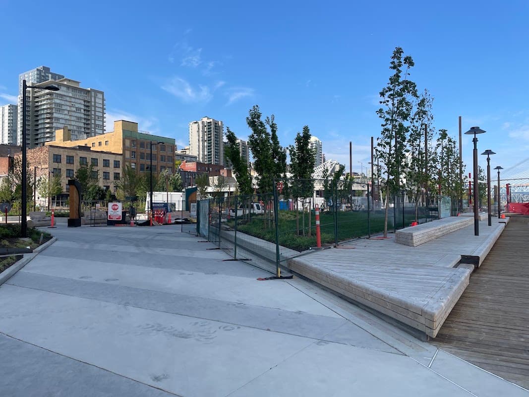 Westminster Pier Park photo 2