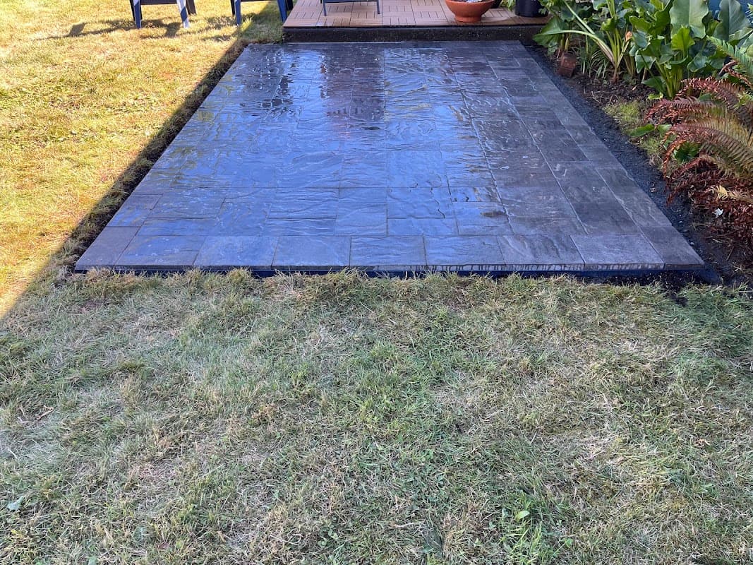 Wise RedWood Lawn Care Services photo 2