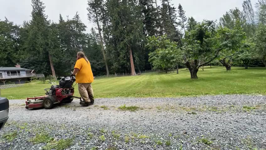 Augusta Lawn Care of Stanwood-Camano photo 5
