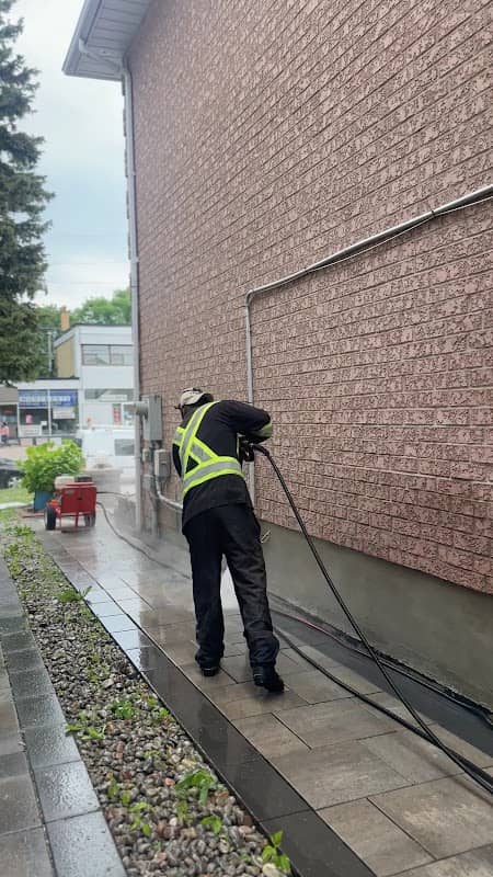 BEST Pressure Wash & Driveway Seal photo 3