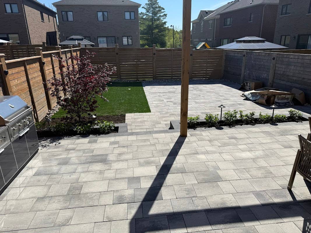 Cloverhill Gardening Landscaping