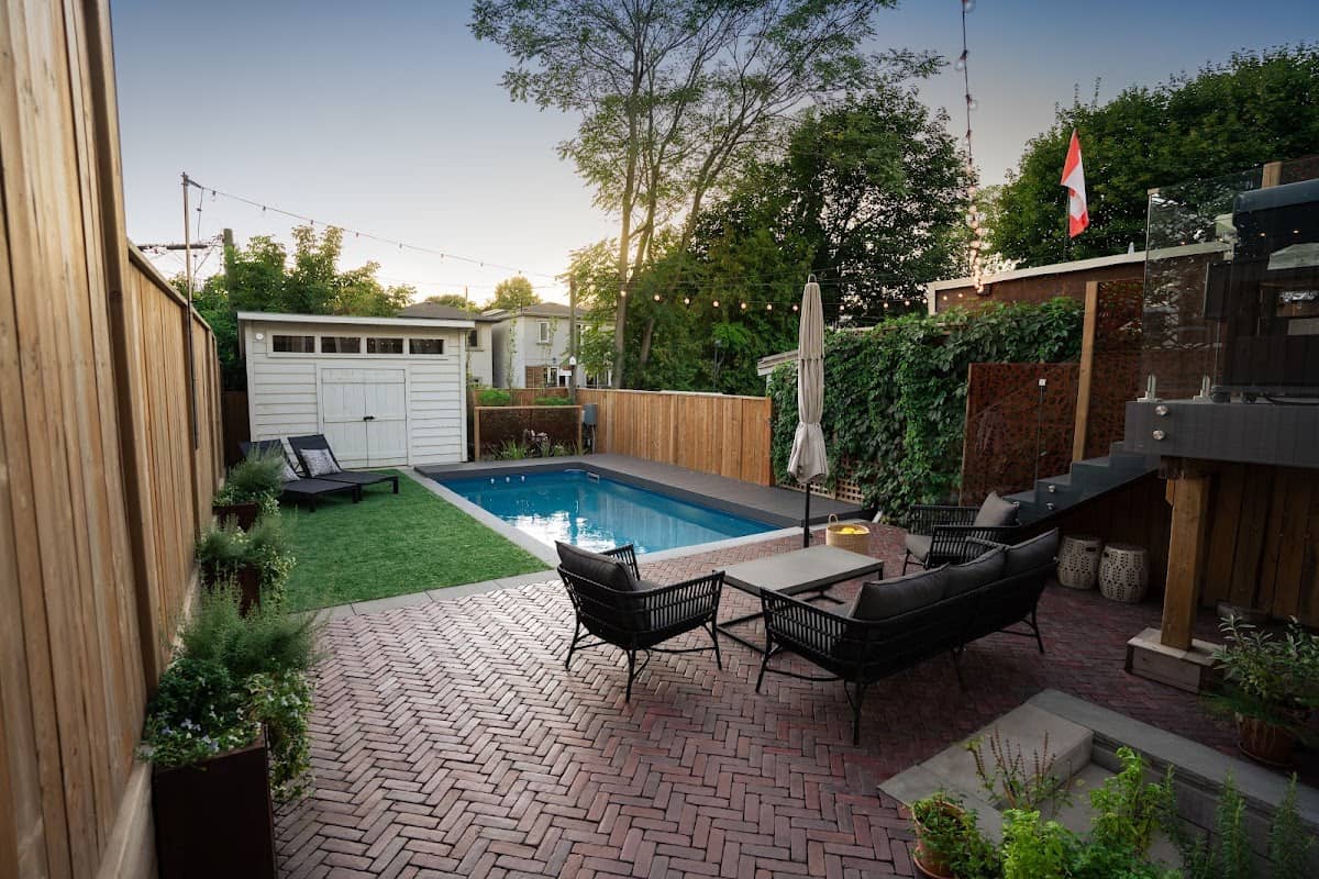 Curbz Landscaping photo 2