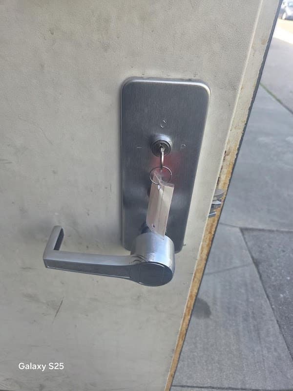 Houdini Locksmith photo 2