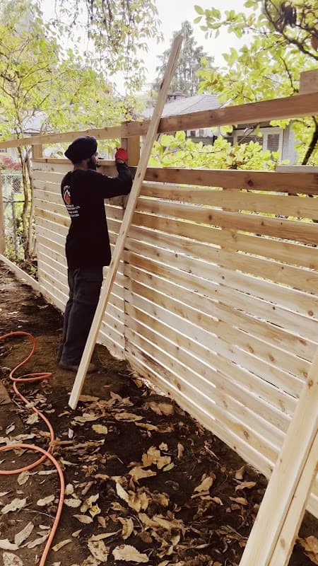 Low Cost Fencing And Construction LTD photo 3