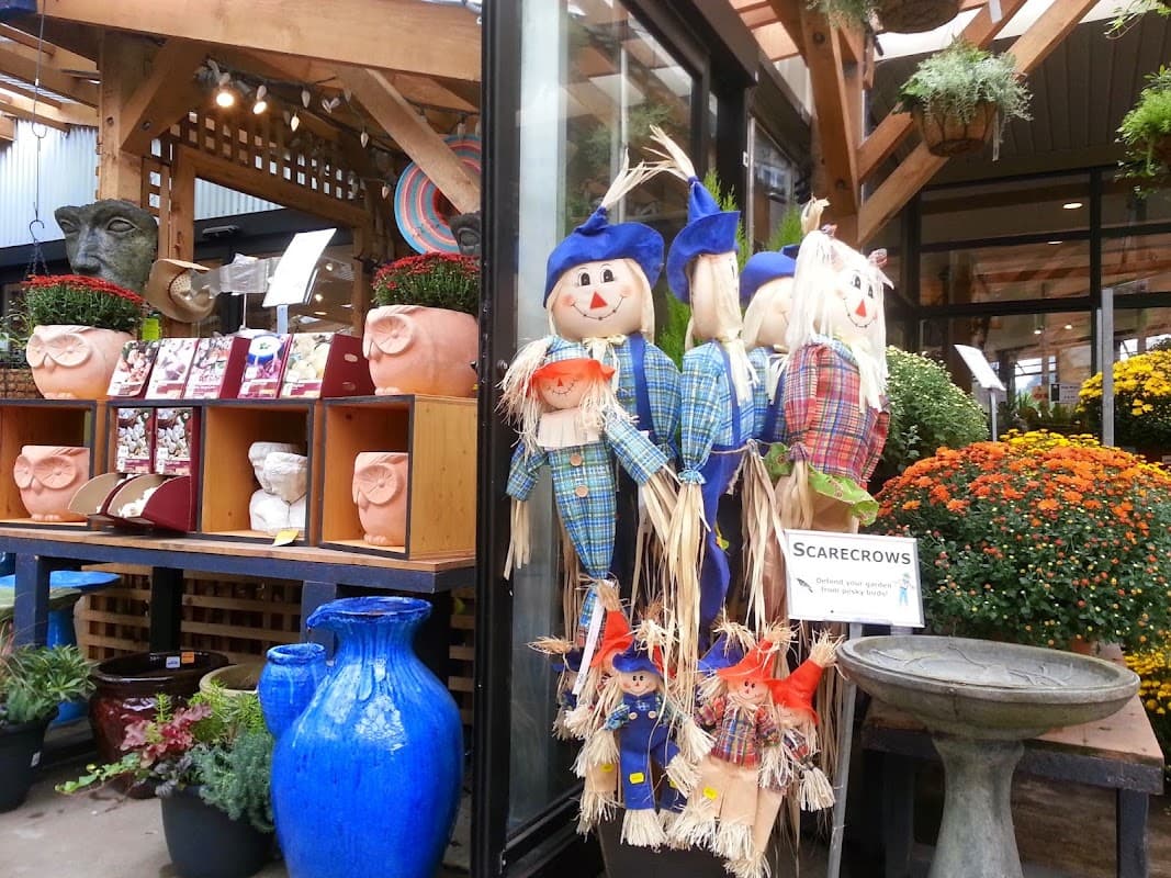 Maple Leaf Garden Centre photo 3