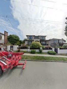 Maplezorean Landscaping Ltd. photo 3