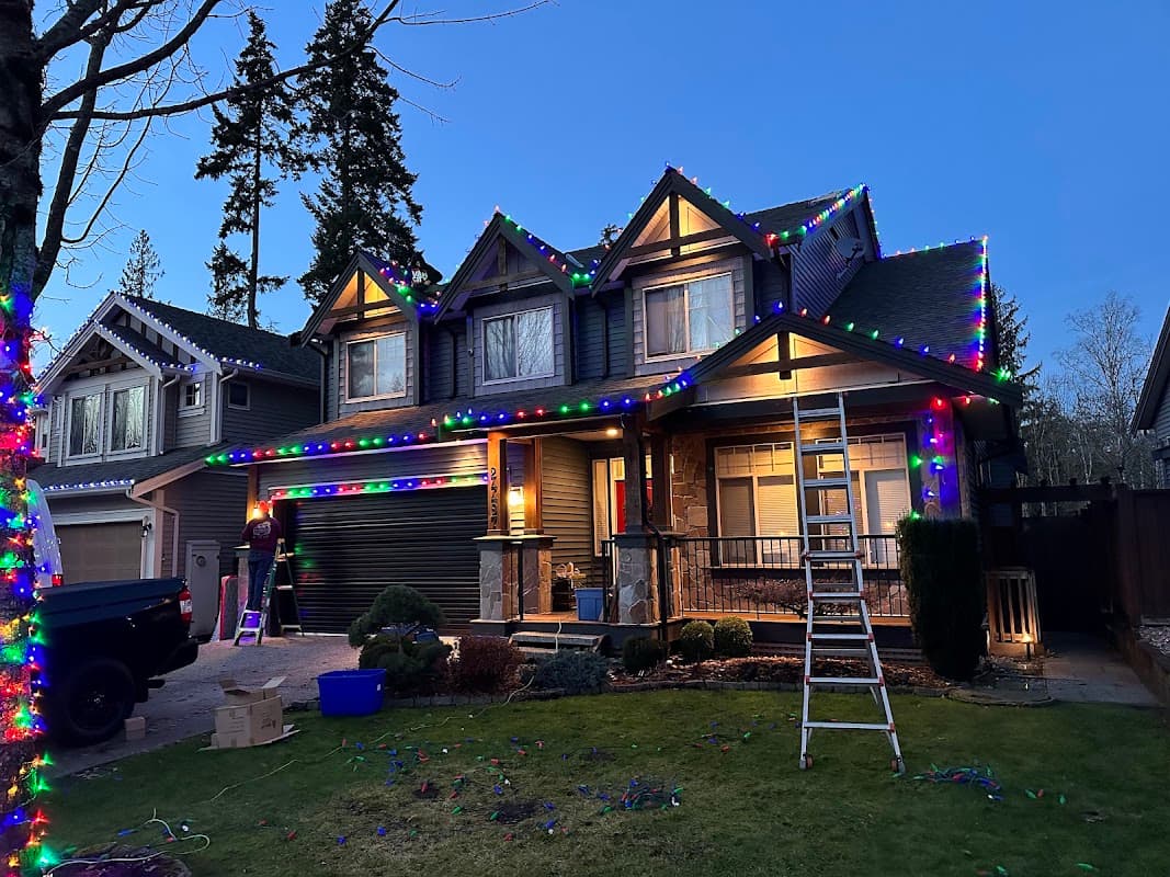 McWilliam Landscaping: Mowing & Exterior Maintenance