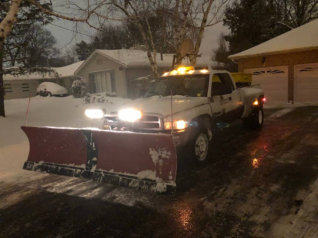 Mister Snow Plowing Service in Richmond Hill