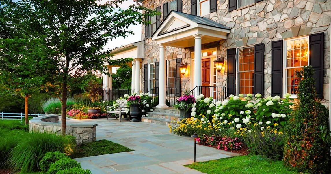 Oak&Stone Landscaping Oakville, Ontario
