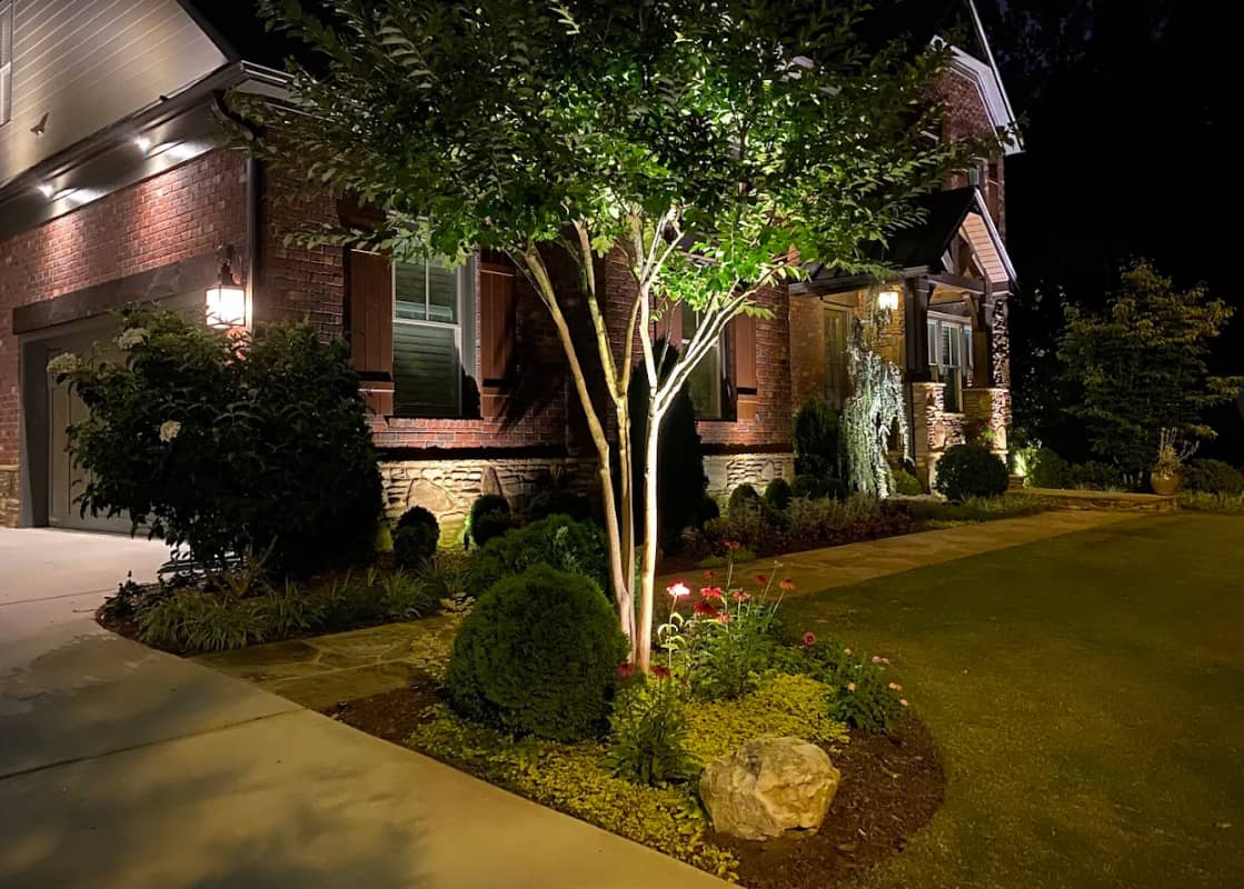 Oakville Landscape Lighting photo 3