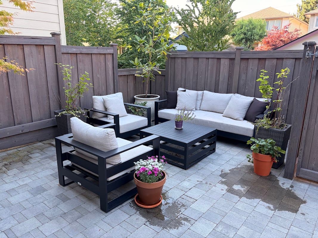 Ouellette Landscaping Ltd